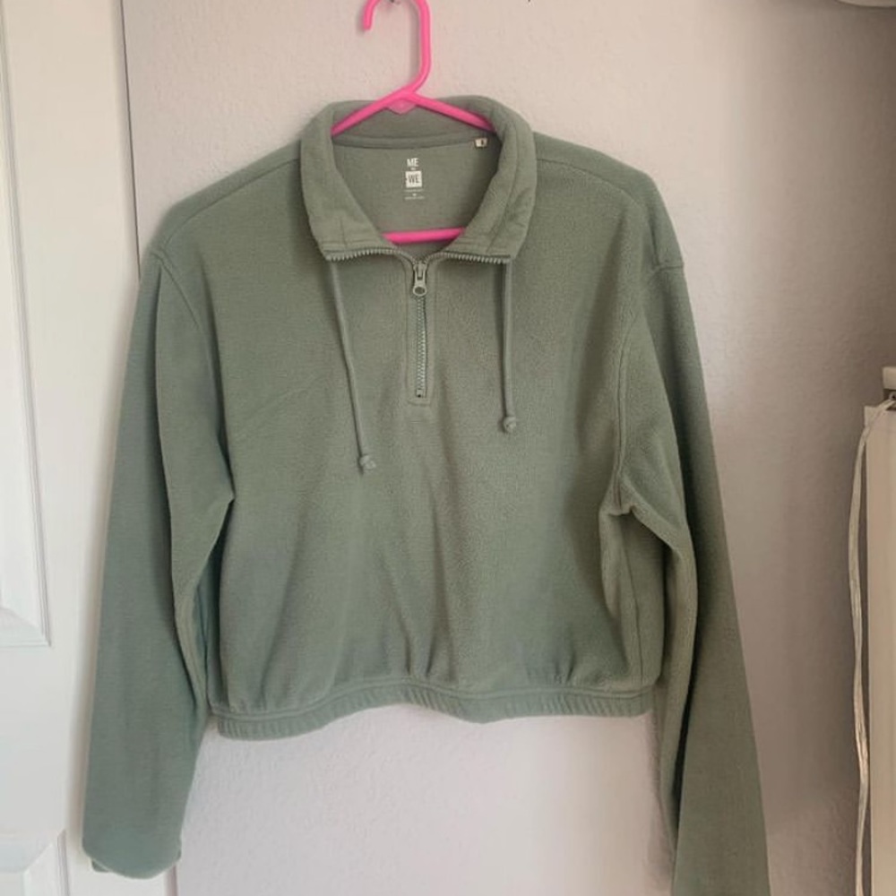 Pacsun fuzzy zip up sweater